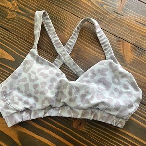 Pink Lily blue purple sports bra sz M